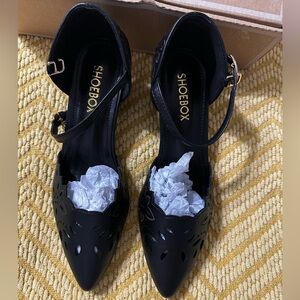 NIB - Women's Black Cutout Heels - Size 39/ Women’s 8.5